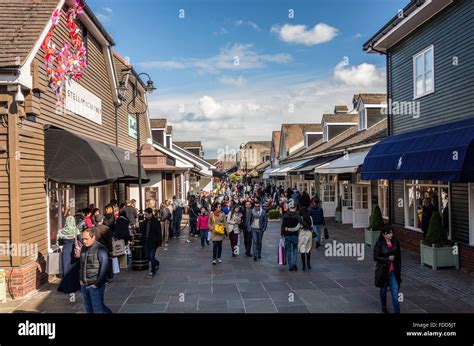 bicester outlet village uk.